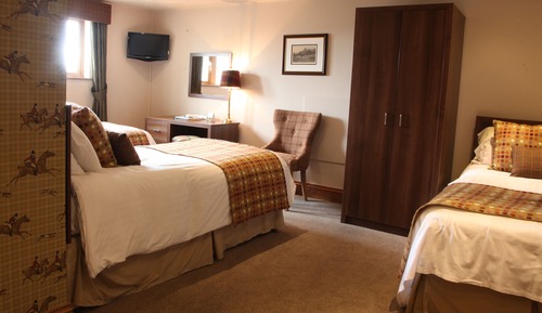 Classic Family Room (Sleeps 5)