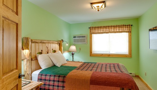 Cabin 15, 3 Bedrooms