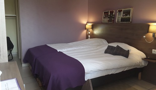 Comfort Room, 2 Bedrooms