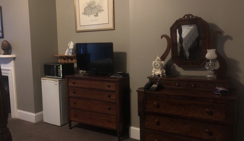 Standard Single Room, 2 Queen Beds