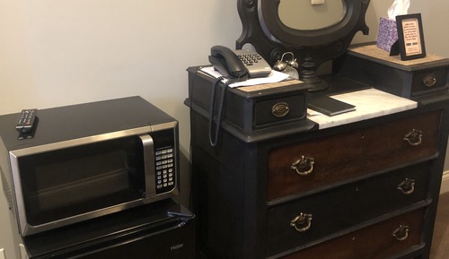 Standard Room, 1 Queen Bed