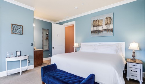 Romantic Room, 1 King Bed, Garden View