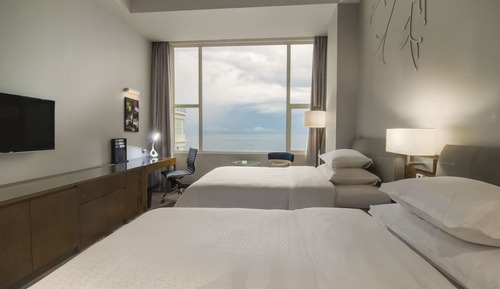 Room, Sea View