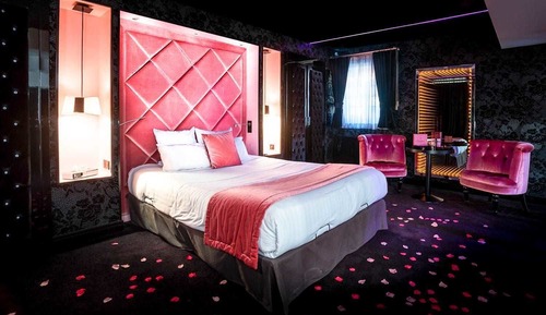 Romantic Suite (Coquine)