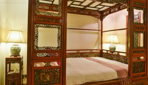 Mandarin Suite (No Window)