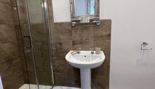 Superior Double Room, Ensuite (Room 1)