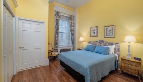 Rittenhouse Executive Suite