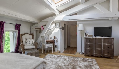 Deluxe Triple Room, Garden View