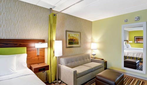 Studio Suite, 1 King Bed, Non Smoking