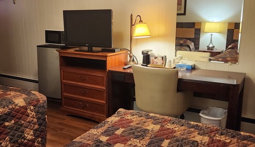 Deluxe Room, 2 Double Beds, Smoking, Private Bathroom, Refrigerator & Microwave