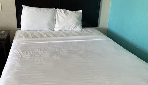 Standard Room, 2 Queen Beds, Smoking