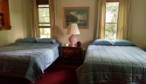 Family Suite, Multiple Beds, Shared Bathroom (Mountain View Suite)