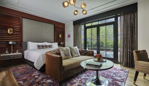 Terrace Courtyard King