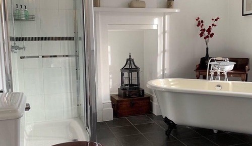 Double Room (Four Poster)