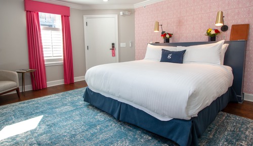 Standard Double Room, Ensuite (06. The Madison)