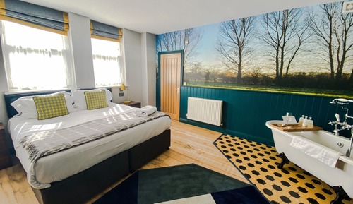 Superior Suite, Ensuite (Kate's Folly)