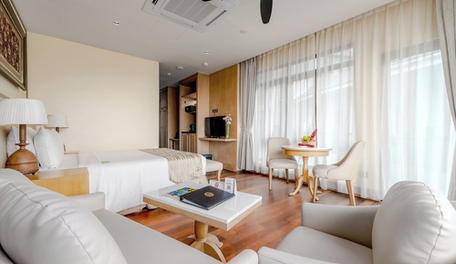 Ocean Suite (Balcony)