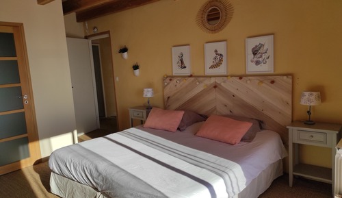 Comfort Triple Room (Vanille-Fraise)