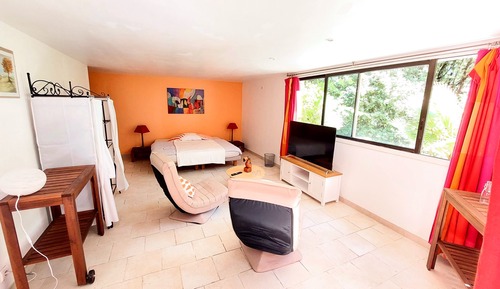 Comfort Suite, Private Bathroom