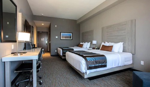 Room, 2 Queen Beds, Accessible, Non Smoking