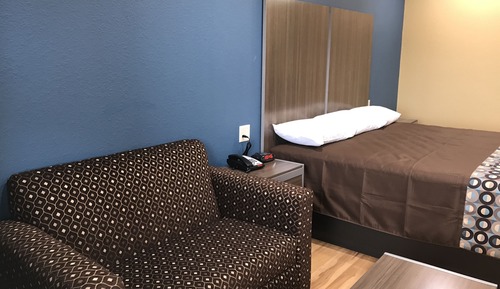Deluxe Room, 2 Queen Beds, Non Smoking, Kitchenette