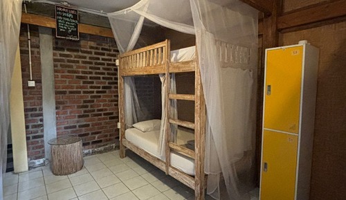 Superior Shared Dormitory