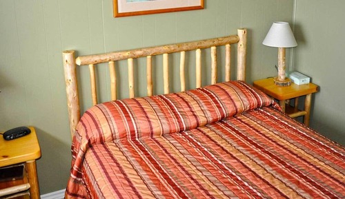 Room, 1 Queen Bed (Non Lakeview)