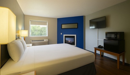 Superior Suite, 1 King Bed (Deluxe Executive Suite)