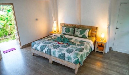 Deluxe Double or Twin Room, Balcony