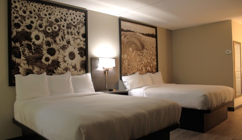 Room, 2 Queen Beds, Non Smoking (Guestroom)