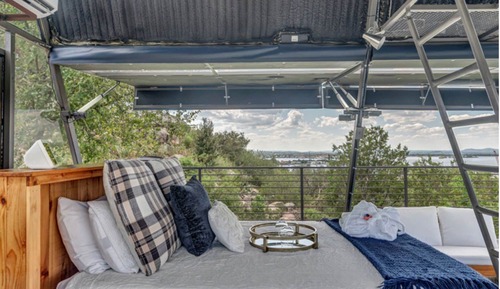 Suite, Hill View