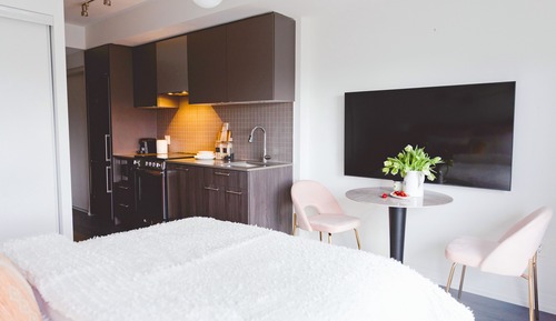 Business Suite, Balcony, City View