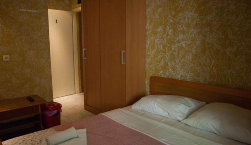 Studio (Studio apartment (5))