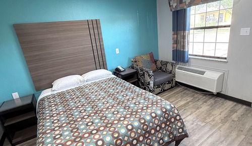 Single Room, 1 Queen Bed, Non Smoking