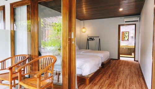 Deluxe Double or Twin Room