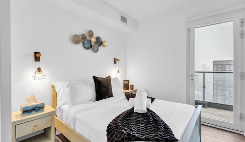 Superior Suite, 3 Bedrooms, 2 Bathrooms, City View