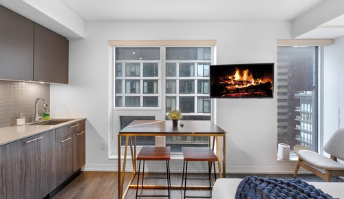 Basic Studio Suite, 1 Queen Bed, Non Smoking, Private Bathroom