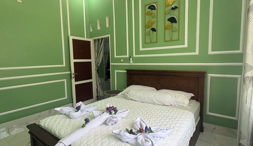 Classic Double Room
