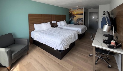 Standard Room, 2 Queen Beds, Non Smoking