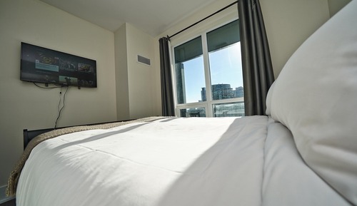 Elite Suite, City View