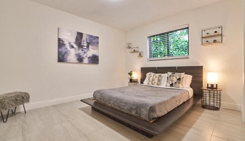 Comfort Room, Patio, Garden View