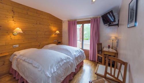 Comfort Room, Balcony