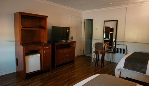 Room, 1 King Bed, Non Smoking