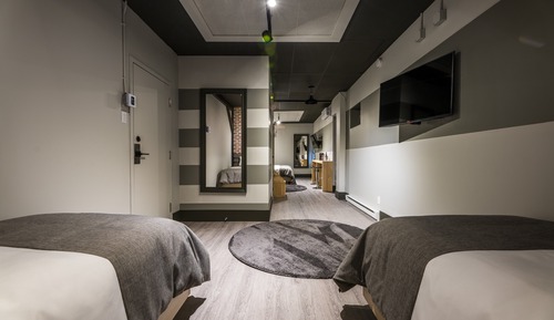 Family Suite, City View