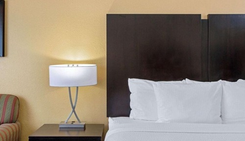 Standard Single Room, 1 King Bed, Non Smoking