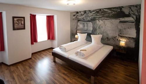 Standard Double Room, Non Smoking, Private Bathroom
