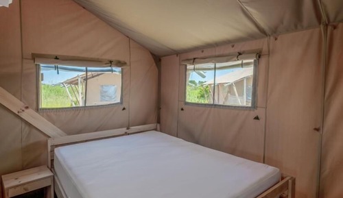 Deluxe Tent