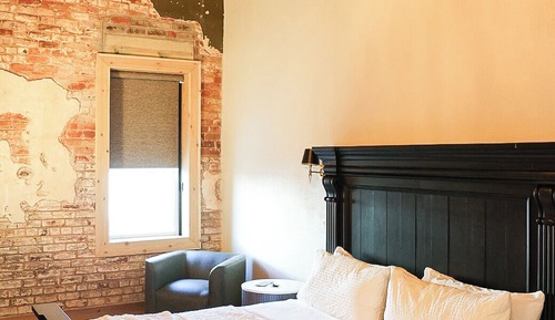 Deluxe Room, 1 King Bed