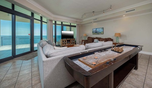 Condo, 4 Bedrooms