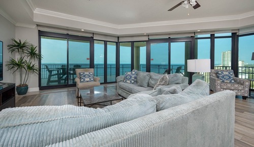 Condo, 4 Bedrooms